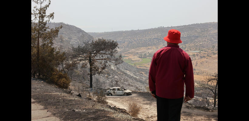 Άνοιξε τραπεζικός λογαριασμός για στήριξη των πυρόπληκτων
