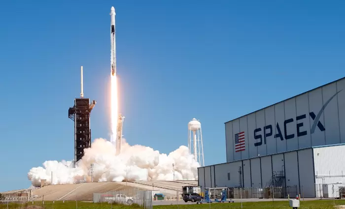 SpaceX: Ο νεότερος εργαζόμενος της εταιρείας του Έλον Μασκ είναι 14 ετών