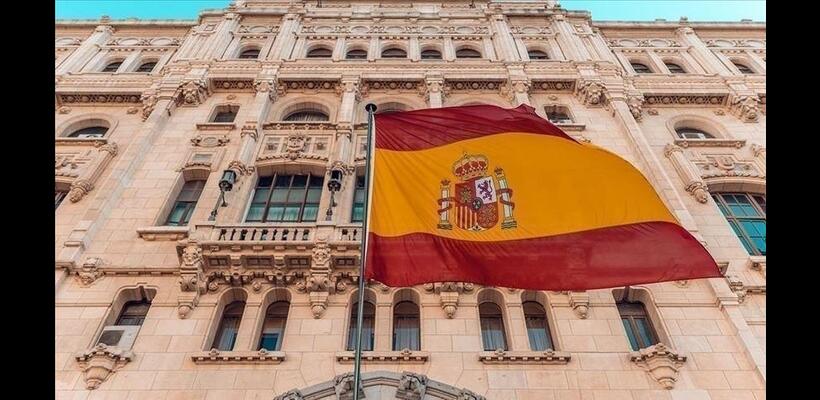 Η Ισπανία είπε αντίο στη Χρυσή Βίζα