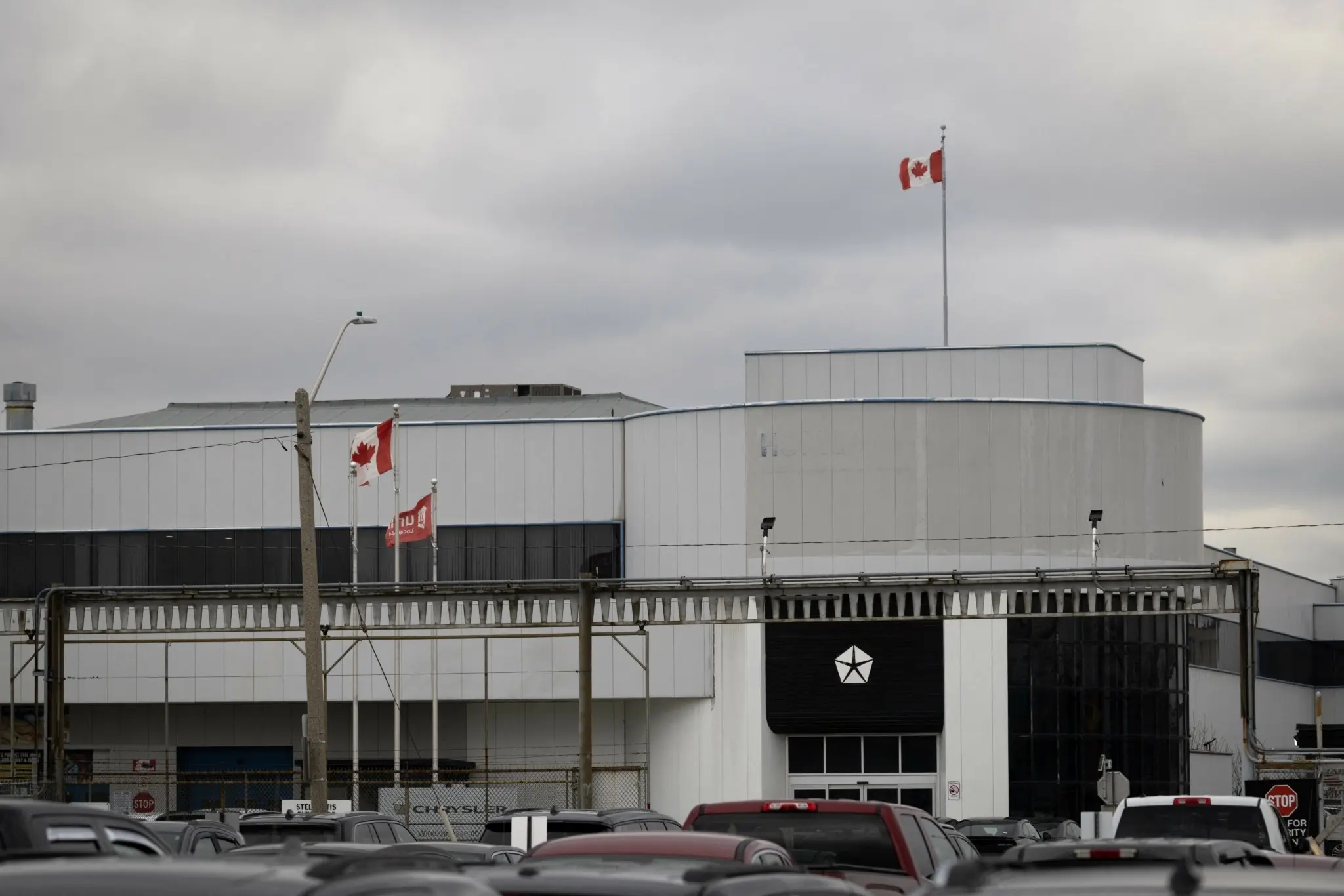 Stellantis: Βουτιά 25% στην παραγωγή αυτοκινήτων στην Ιταλία το 2025