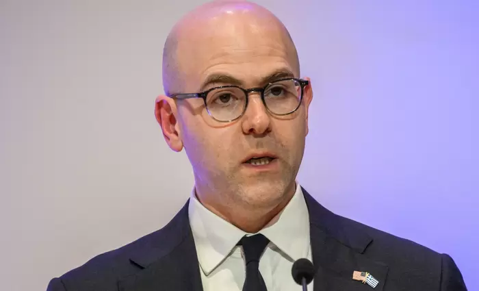 Fed: Παραίτηση Μίραν από τον Λευκό Οίκο εν μέσω πιέσεων και διαδοχής Πάουελ