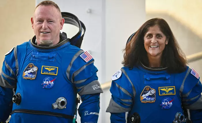 Τρία εφιαλτικά σενάρια κρατούν «ομήρους» τους δύο αστροναύτες της NASA στο Διάστημα