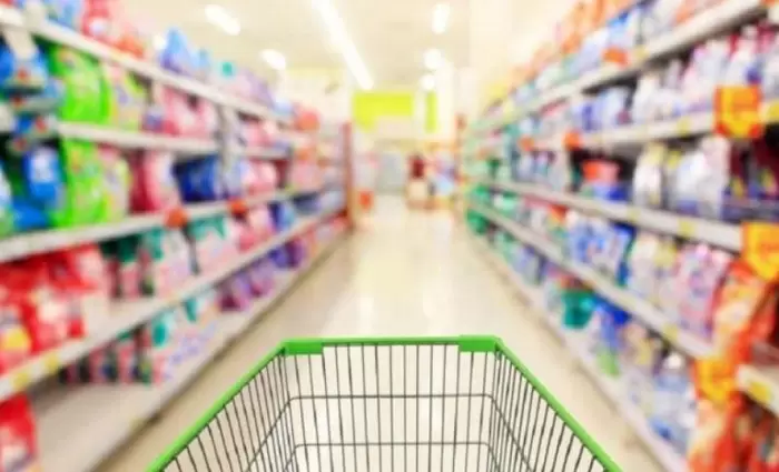 Κλειστές όλες οι υπεραγορές την Πρωταπριλιά