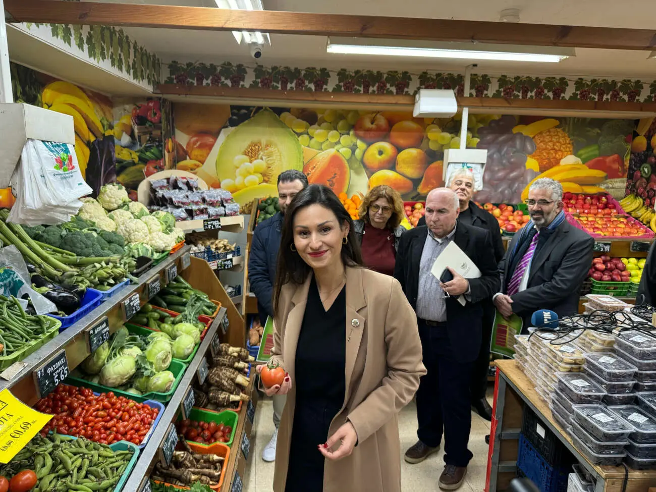 Υπάρχει επάρκεια στην αγορά, λέει η Υπουργός Γεωργίας