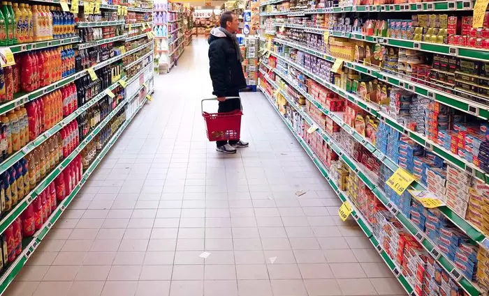 Ανοδικά κινήθηκε το λιανεμπόριο το 2019