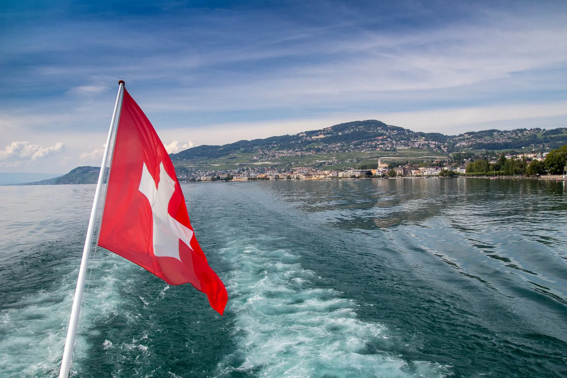 Ελβετία: Ήπια αύξηση των εξαγωγών προς τις ΗΠΑ πριν τεθεί σε ισχύ ο δασμός 39%