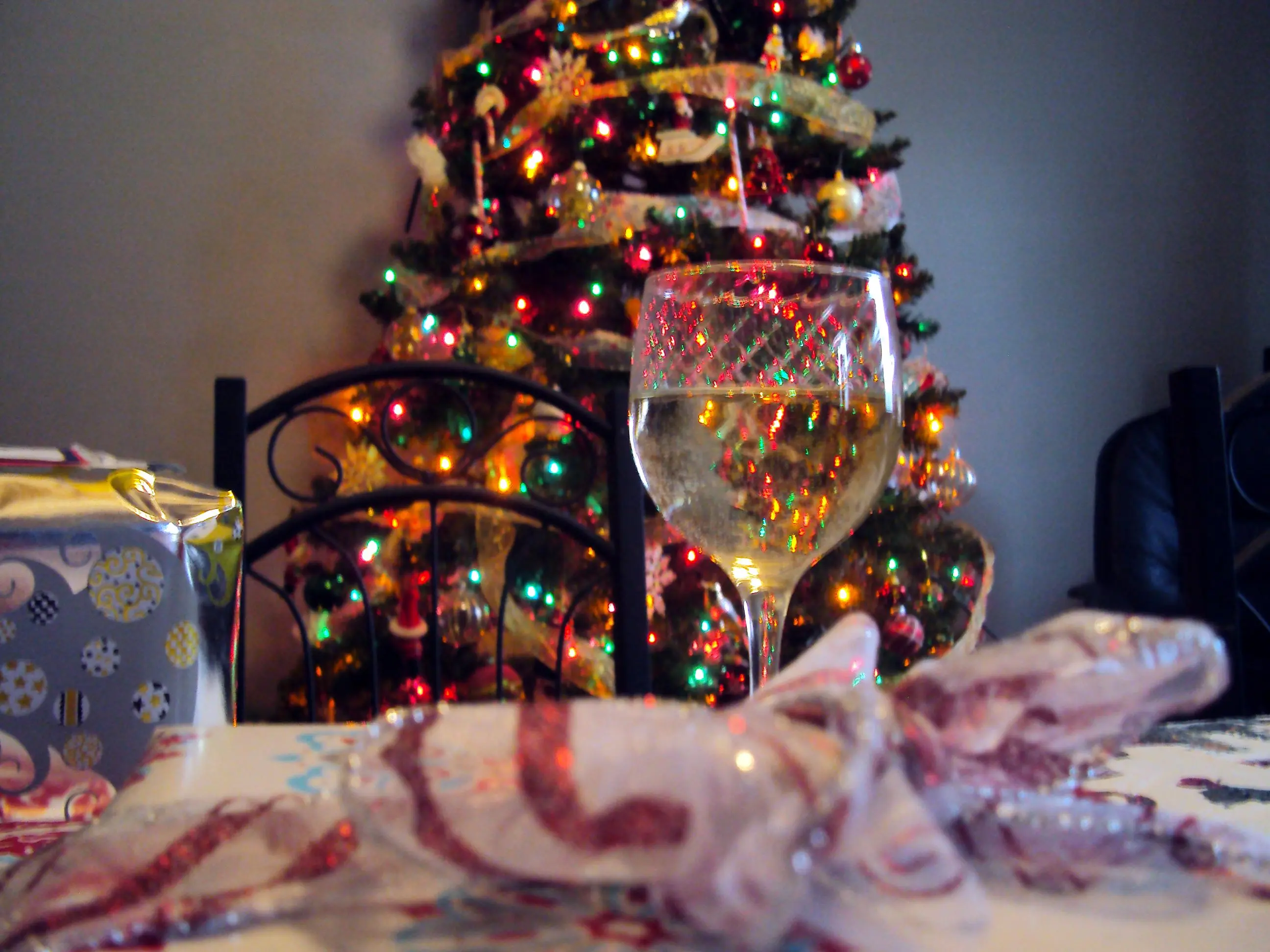 Συν. Καταναλωτών: Σε επίπεδο Χριστουγέννων το κόστος του πρωτοχρονιάτικου τραπεζιού