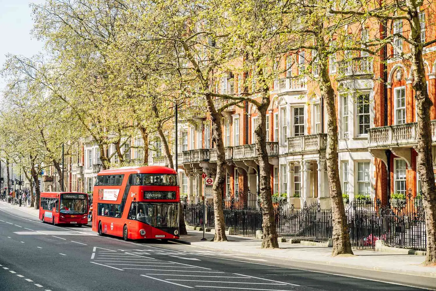 Λονδίνο: Γιατί δεν συμφέρει να νοικιάζεις αλλά να αγοράσεις σπίτι