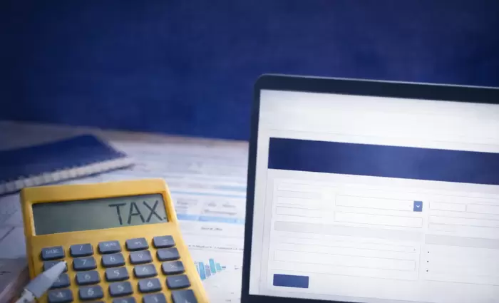 Σπεύδουν χιλιάδες να ενημερωθούν για τις αλλαγές – Τεράστιο το ενδιαφέρον για φορολογική μεταρρύθμιση