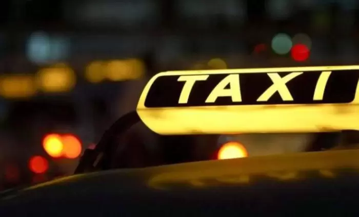 Αυξάνονται κατά 17% τα κόμιστρα των ταξί