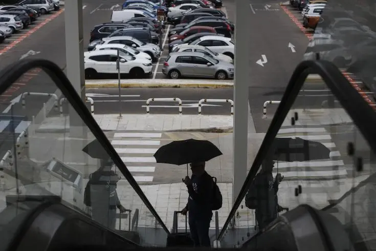 Σημαντική αύξηση στις αφίξεις ταξιδιωτών