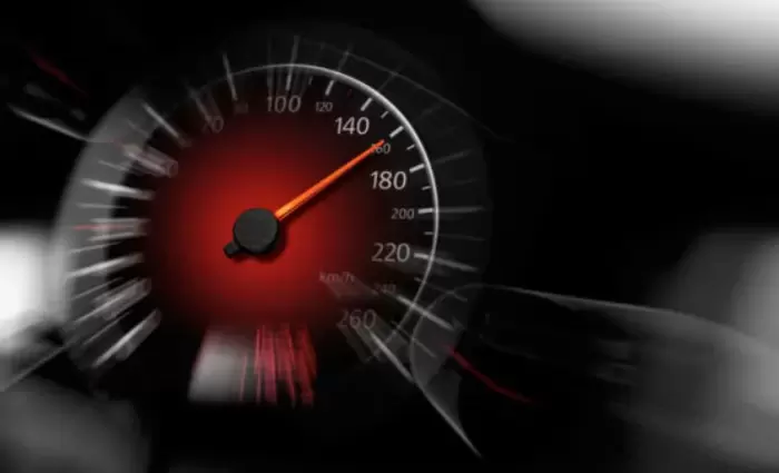 Ford: Κατηγορείται ότι μετατρέπει αυτοκίνητα σε κατασκόπους για καταγραφή παραβατών του ορίου ταχύτητας