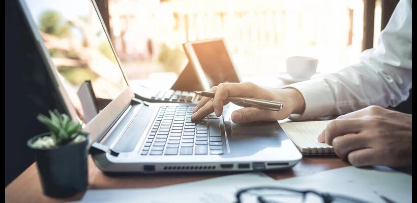 Πέμπτη τα νεότερα για την τηλεργασία στο Δημόσιο – Στην Ολομέλεια η αναπομπή