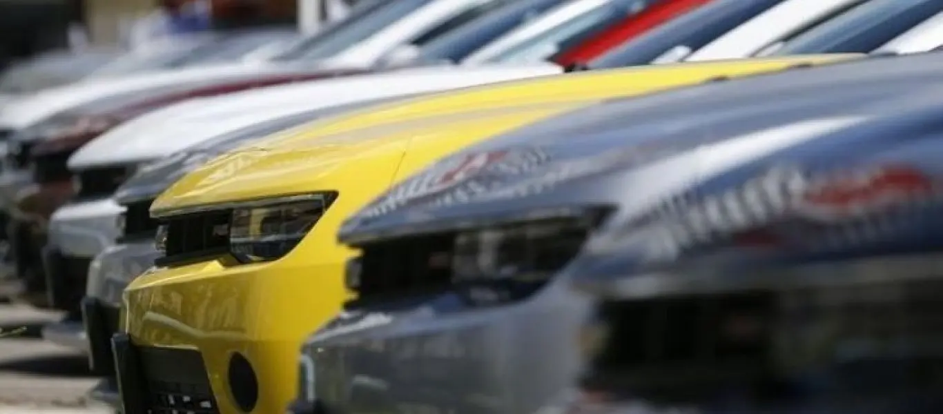 Ηλεκτρονικά οι διασαφήσεις για τελωνισμό οχημάτων  