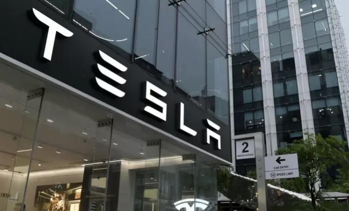 Η Τesla αναβαθμίζει την AI ισχύ της: Στα τελικά στάδια το chip AI5, ξεκίνησε ήδη το AI6