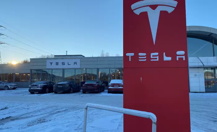 Tesla: Η πτώση των πωλήσεων στην Ευρώπη συνεχίζεται – Φωτεινή εξαίρεση η Νορβηγία