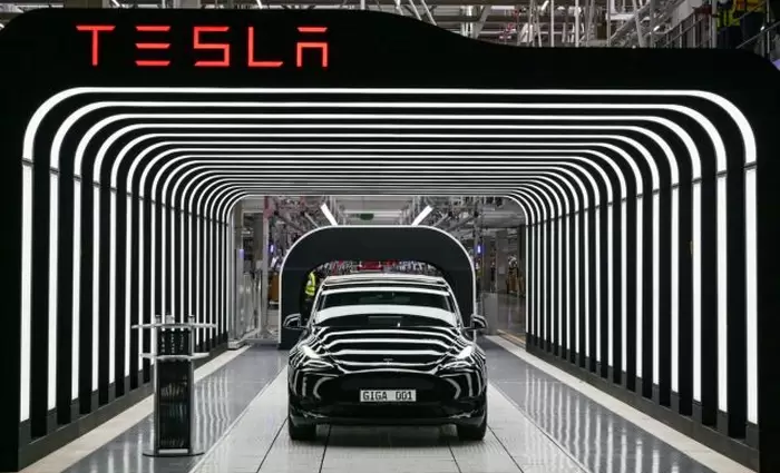 Η Tesla έσπασε το «φράγμα» των 3.000.000 αυτοκινήτων