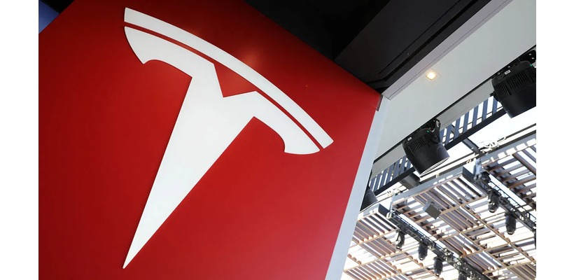 Η Tesla ετοιμάζεται να «ανάψει» τα φώτα της Βρετανίας