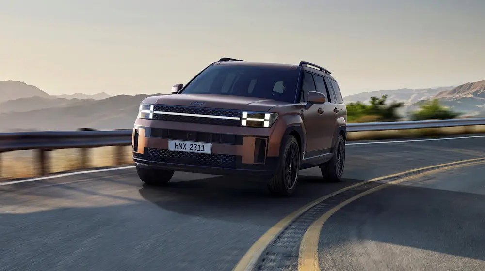 Βράβευση Hyundai IONIQ 5 και SANTA FE AUTOTRADER DRIVERS’ CHOICE AWARDS 2025