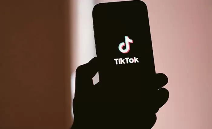 Τραμπ: Ελπίζει να σφραγίσει σήμερα το deal για το TikTok με την Κίνα