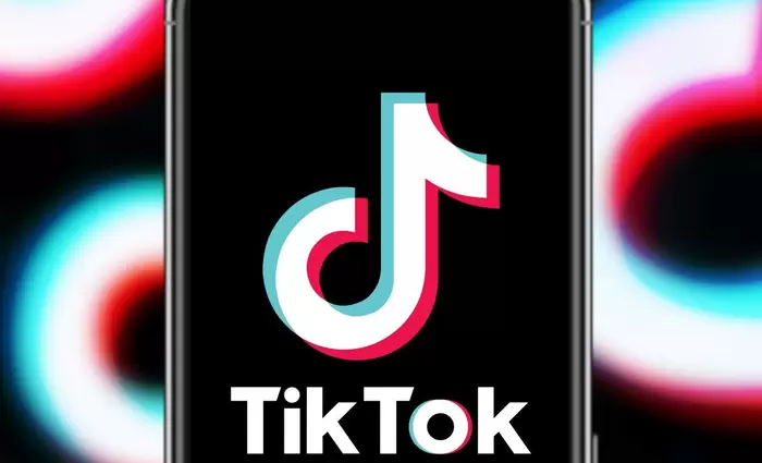 Θέλουν να σταματήσουν τη λειτουργία του TikTok λόγω προσωπικών δεδομένων
