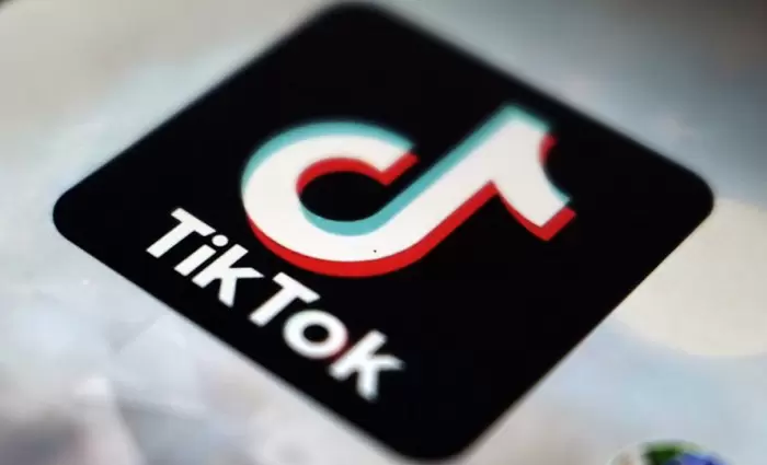 TikTok: «Aγώνας δρόμου» στις ΗΠΑ για να καθυστερήσει η απαγόρευσή του