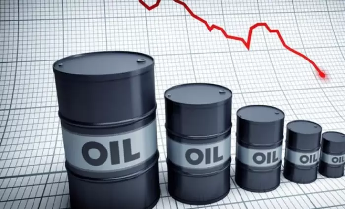 Οι τιμές του πετρελαίου μειώνονται κατά 4%