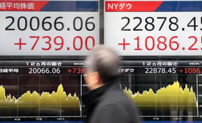 Mικτές τάσεις στο χρηματιστήριο στο Τόκιο 