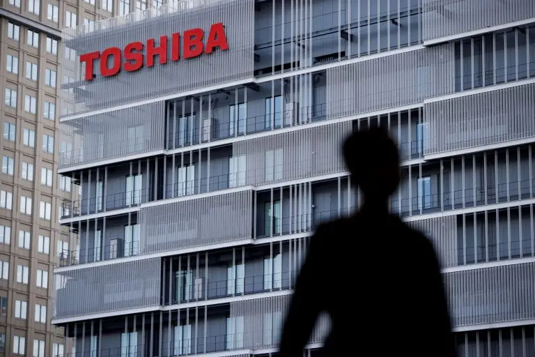 Toshiba: «Τέλος εποχής» για την ιστορική ιαπωνική εταιρεία