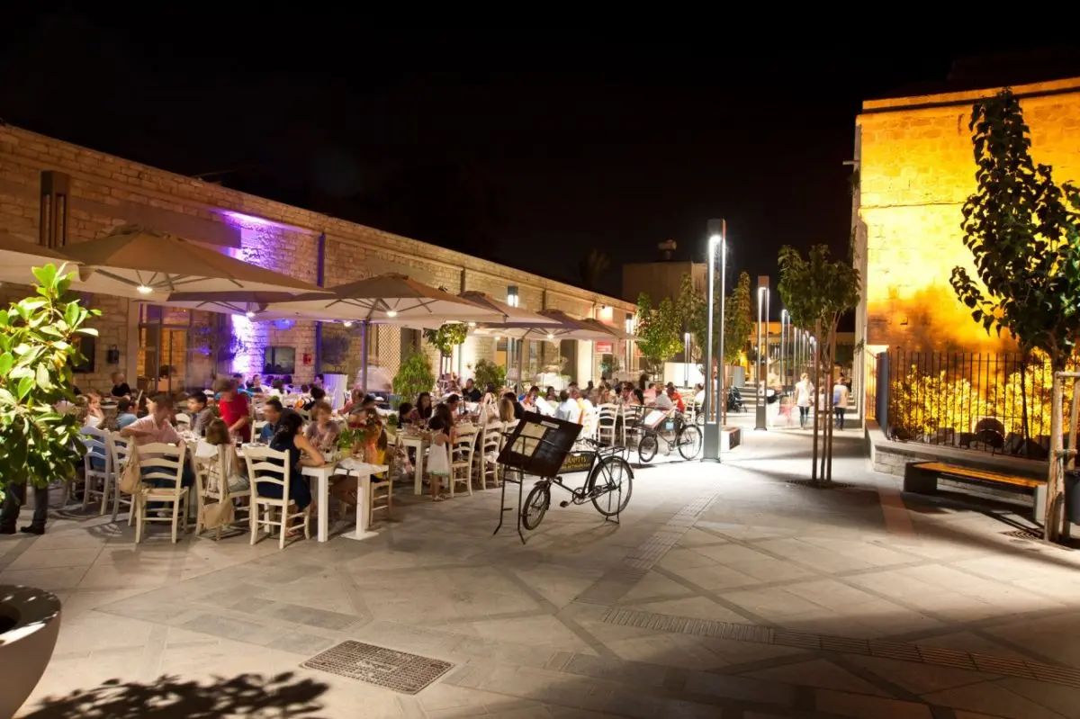 Η απειθαρχία των ελαχίστων κοστίζει σε όλα τα κέντρα αναψυχής