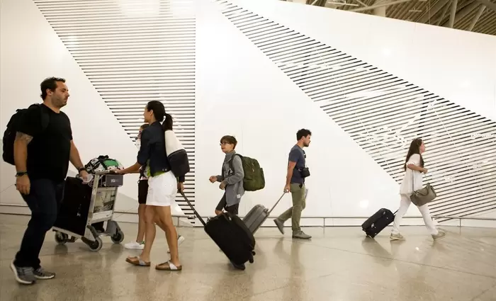 Βουτιά 80% οι κυπριακές αφίξεις τουριστών το 2020