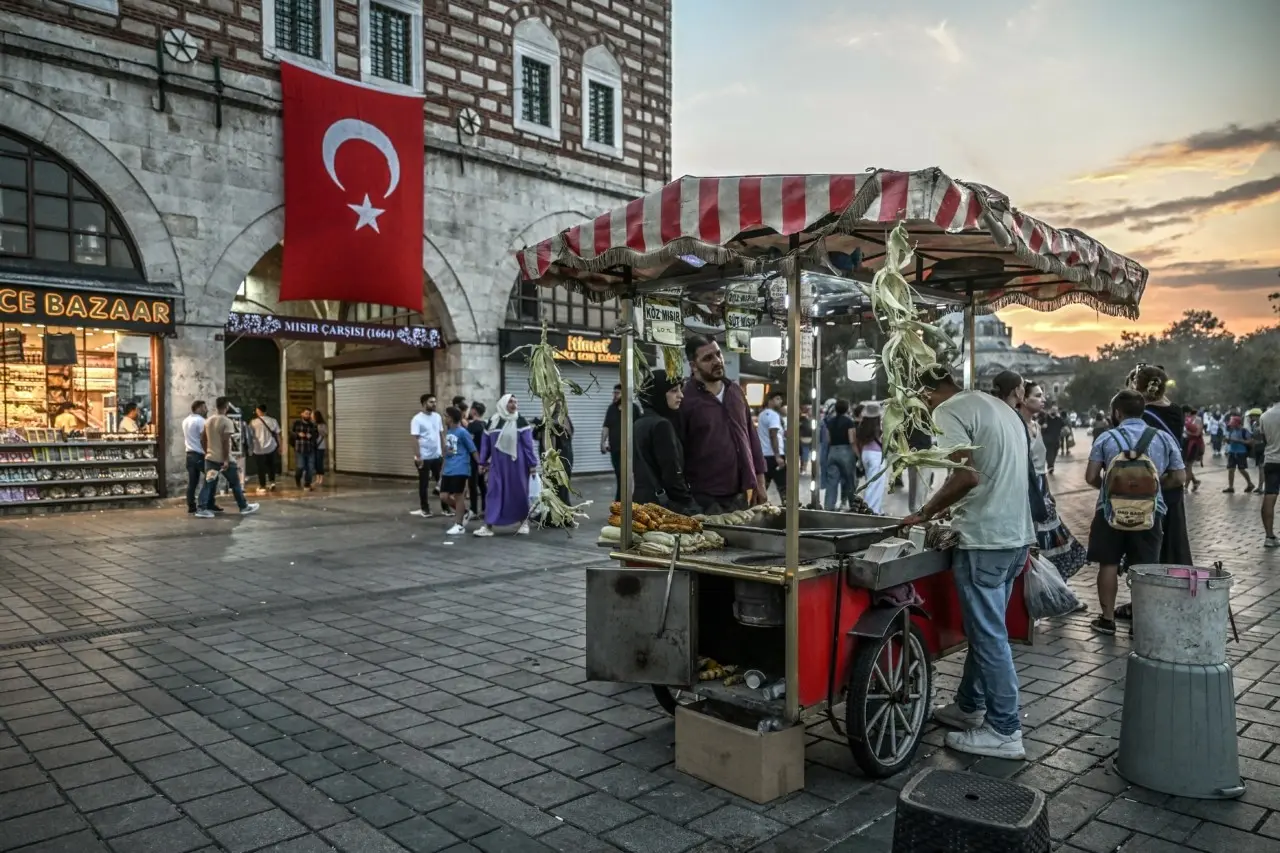 Πληθωρισμός στην Τουρκία: Υποχώρησε στο 30,7% τον Ιανουάριο