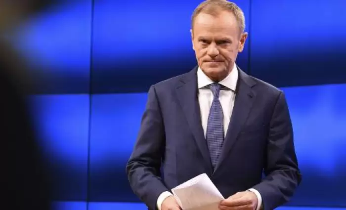 Brexit: 12 μήνες παράταση θα ζητήσει ο Τούσκ 
