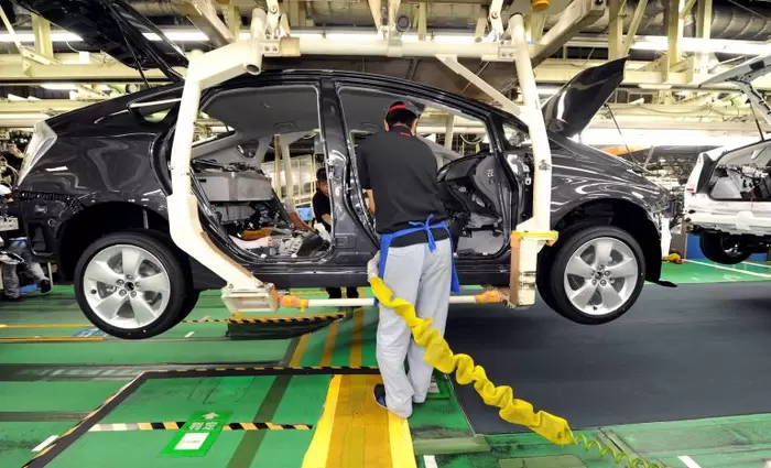 H Toyota εκθρονίζει την επί έναν αιώνα «βασίλισσα» των ΗΠΑ