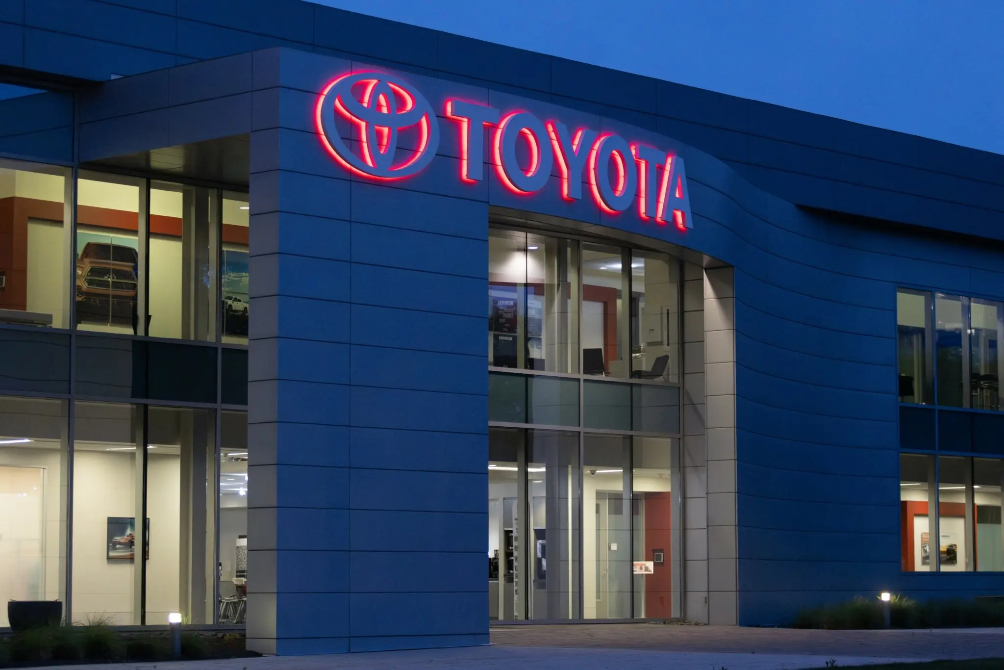 Elliott vs Toyota: Μάχη για το τίμημα εξαγοράς της Toyota Industries