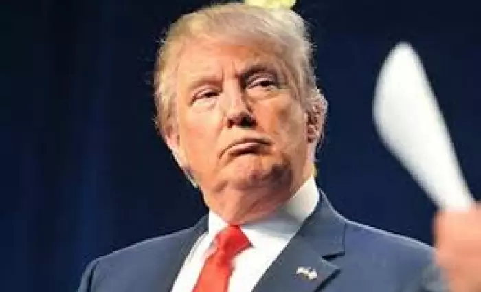 Τραμπ: Δεν θα κηρύξει προς το παρόν κατάσταση εκτάκτου ανάγκης 