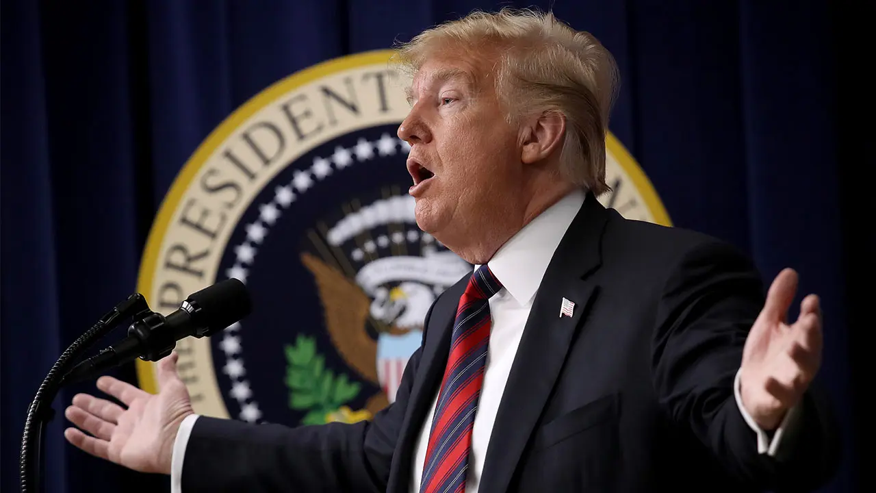 Τραμπ: Σφάλμα η η αύξηση επιτοκίων από την Fed