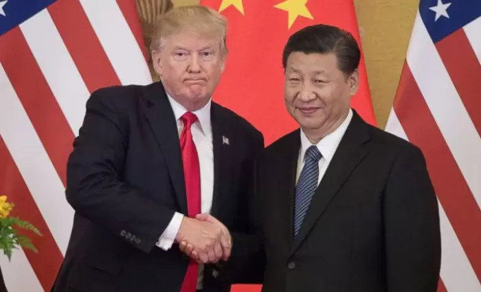 Η ώρα των υπογραφών στην εμπορική συμφωνία ΗΠΑ-Κίνας