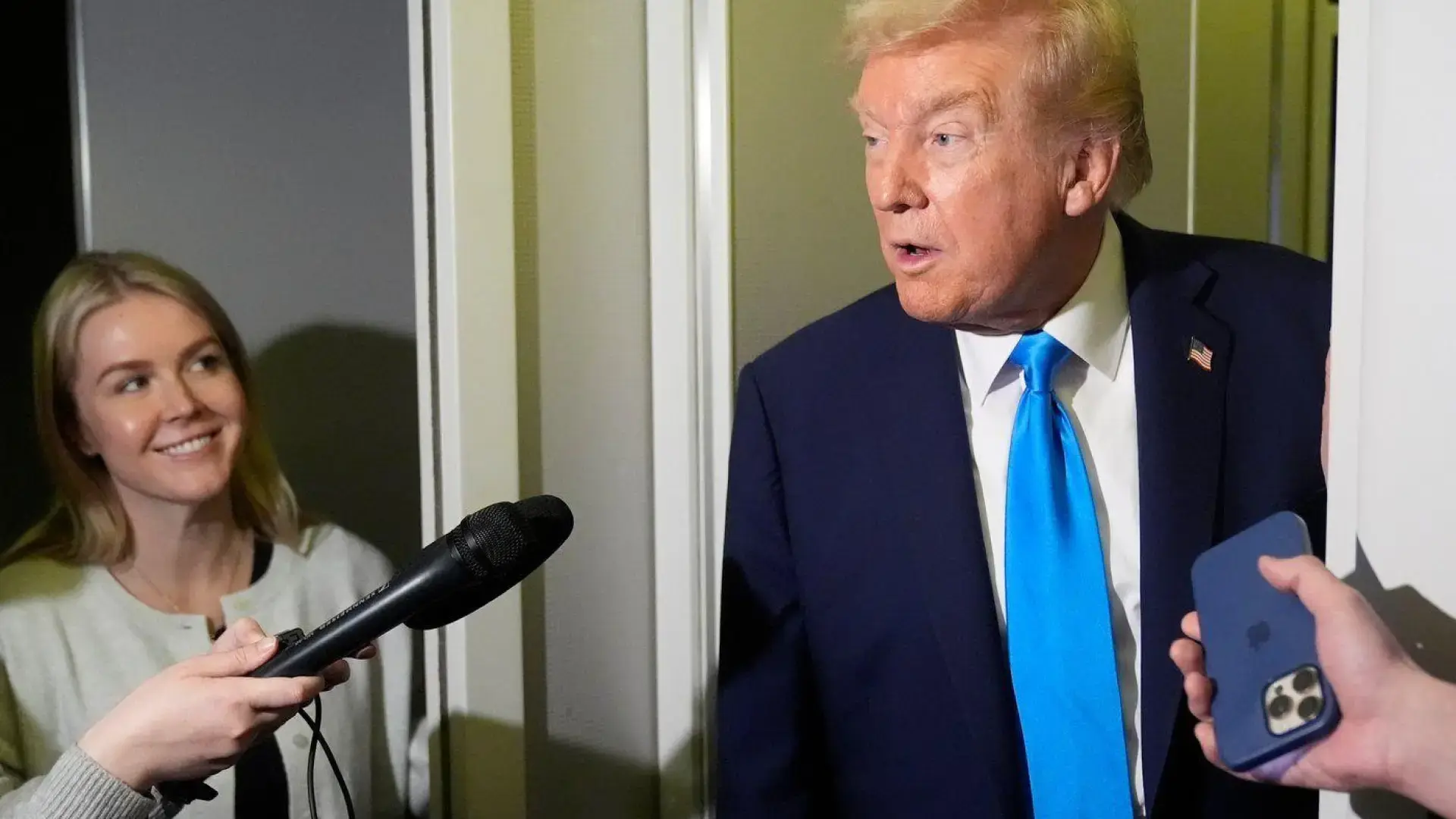 Το αποτύπωμα μιας διαφήμισης: Συν 10% οι δασμοί Τραμπ στον Καναδά