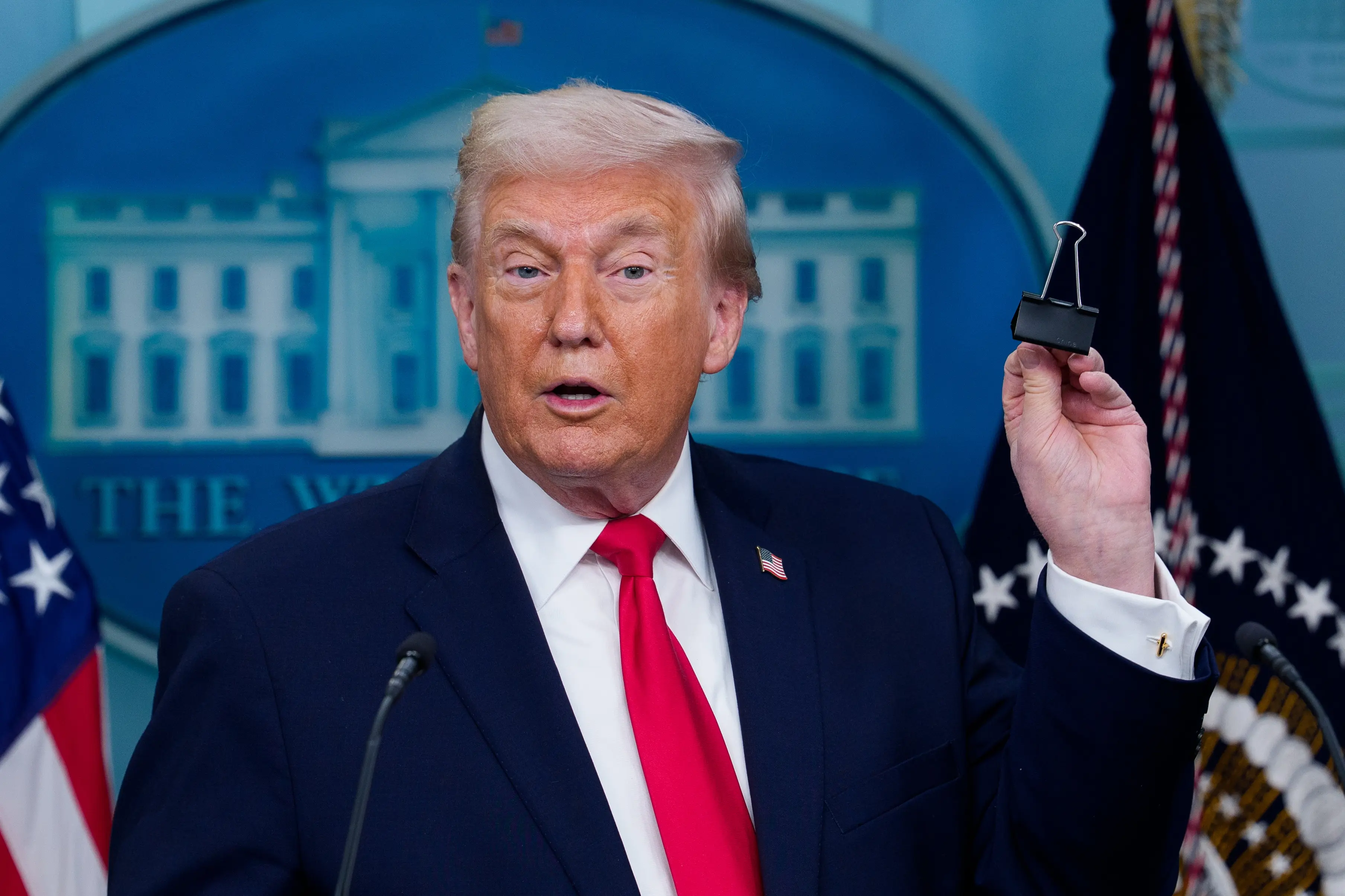 Τραμπ: Δεν πιστεύω ότι η υπόθεση της Γροιλανδίας θα τινάξει στον αέρα την εμπορική συμφωνία με την Ευρώπη