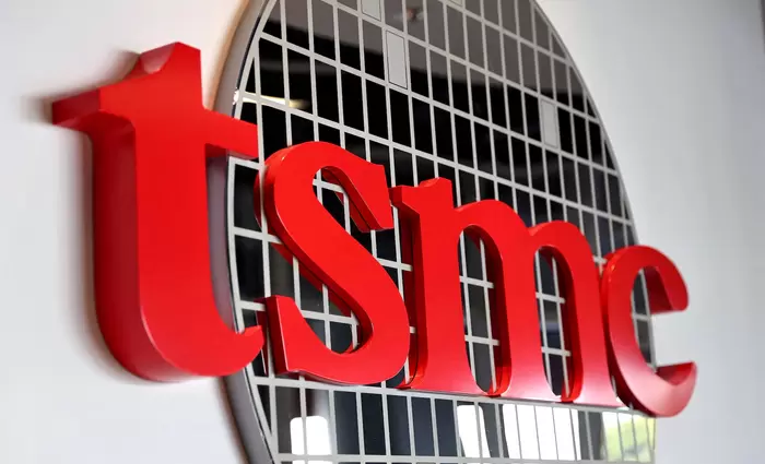 TSMC: Ξεπέρασαν τις εκτιμήσεις τα έσοδα – Ενισχύουν το στοίχημα της AI