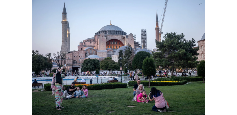 Τουρκία: Καθίζηση στην τουριστική κίνηση τον Ιούλιο για πρώτη φορά μετά την πανδημία