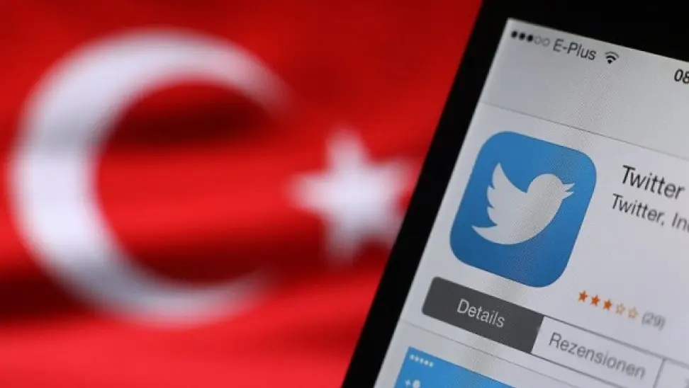 Κόβει τις διαφημίσεις απ’ το Twitter ο Ερντογάν