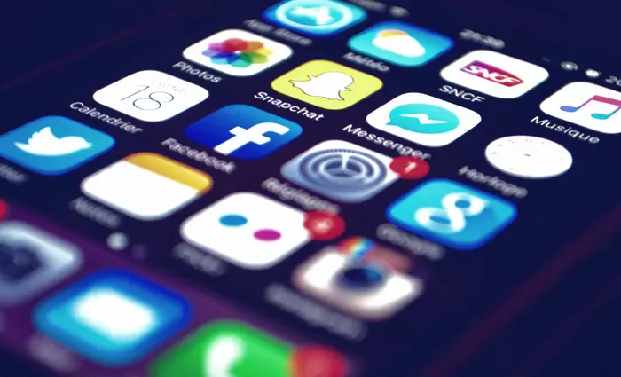 Ο ιδρυτής της Wikipedia καλεί σε μαζική αποχή από τα social media