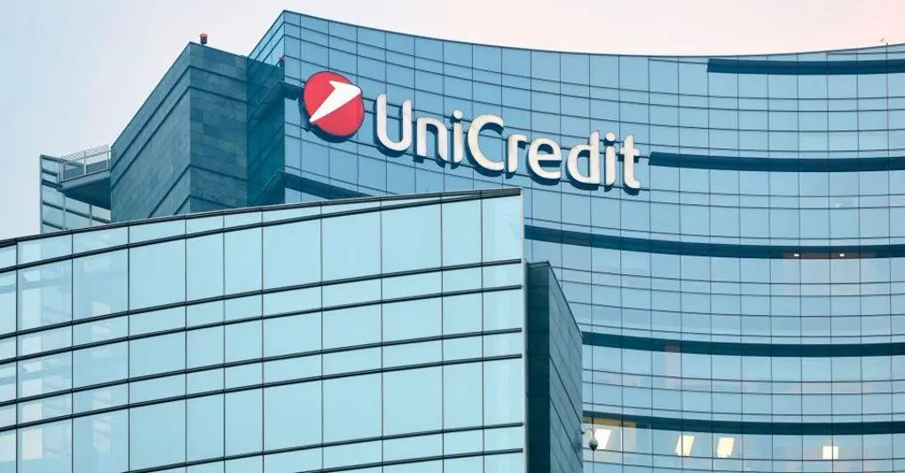 Unicredit: Βάζει λουκέτο σε 450 υποκαταστήματα στην Ιταλία