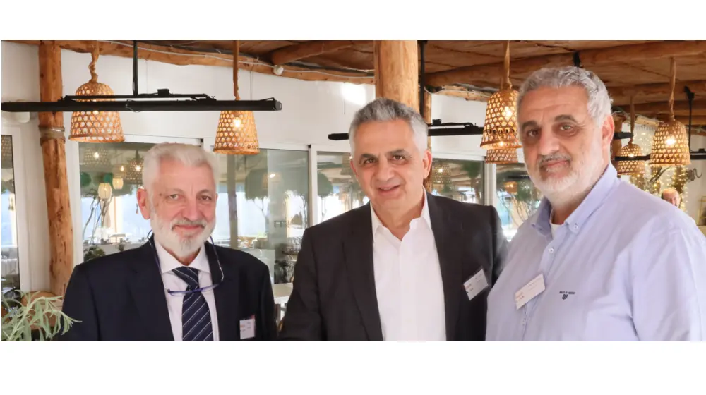 Οικογένεια ενωμένη – Επιχείρηση πετυχημένη