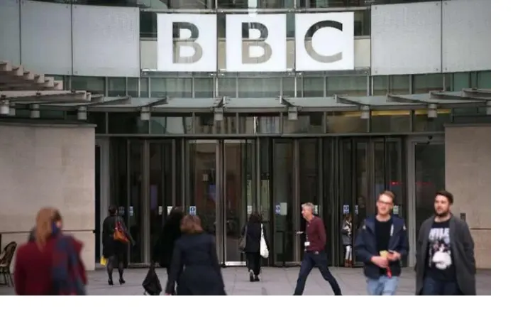 BBC: Τρίζει το οικονομικό μοντέλο του