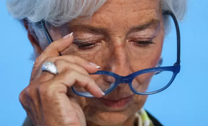 Η ΕΚΤ απαντά στους Financial Times: Η Λαγκάρντ είναι απόλυτα επικεντρωμένη στα καθήκοντά της