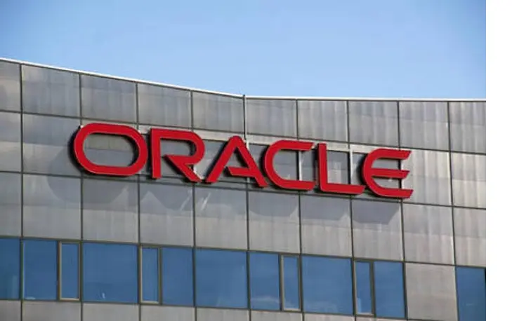 Κυβερνοεπίθεση στην Oracle: Χάκερς κλέβουν δεδομένα και εκβιάζουν με λύτρα έως $50 εκατ.
