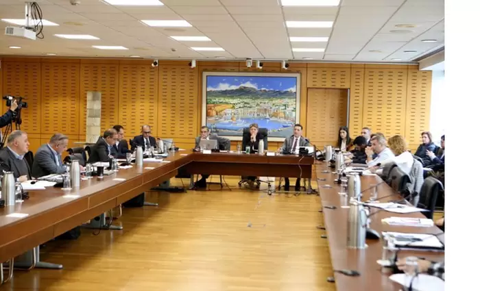 Το Υπουργικό ενέκρινε τη μείωση ΦΠΑ στο 5% για κατασκευή/ανακαίνιση σχολείων